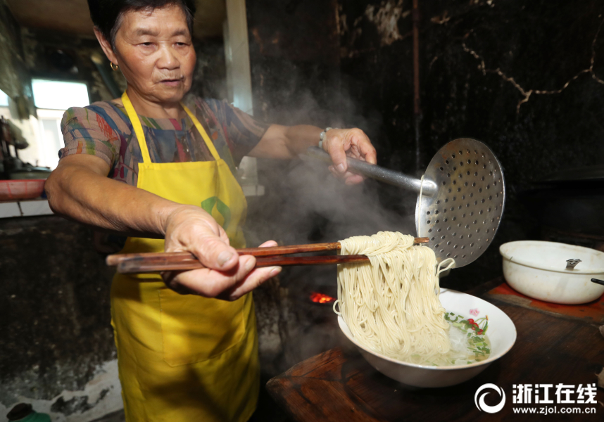 《独孤皇后》节俭夫妇逆势“破局”  陈乔恩救人陈晓出征